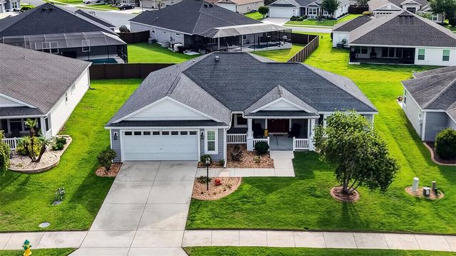 11113 LAMMER LANE, Oxford, FL 34484