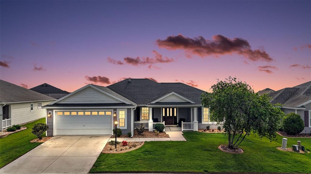 11113 LAMMER LANE, Oxford, FL 34484