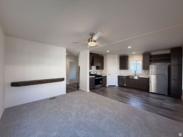 121 BARRINGTON WAY, Layton, UT 84041