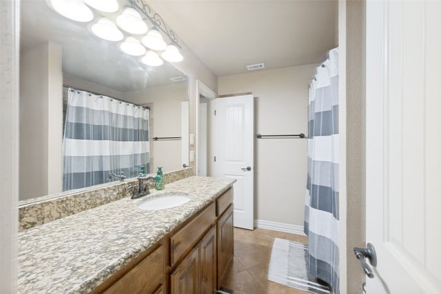 1402 Brynlee Lane, Mansfield, TX 76063