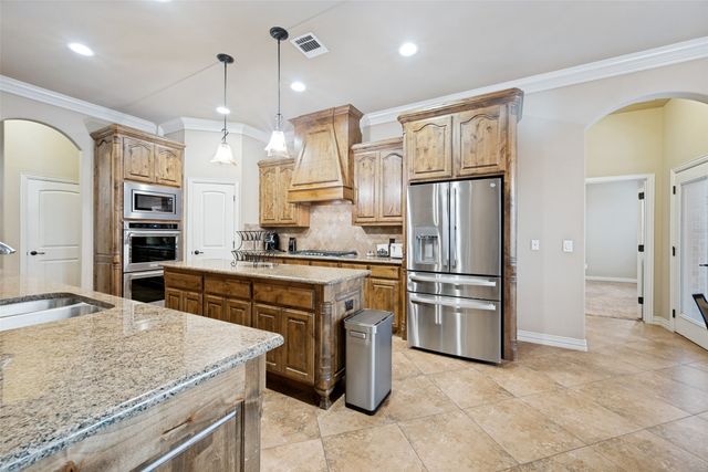 1402 Brynlee Lane, Mansfield, TX 76063