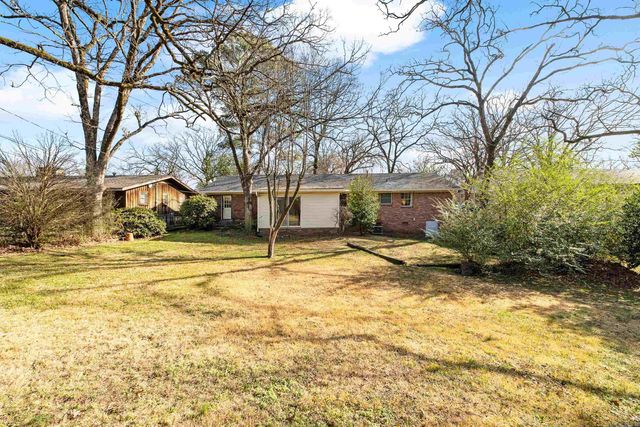 5209 N Cedar Street, North Little Rock, AR 72116