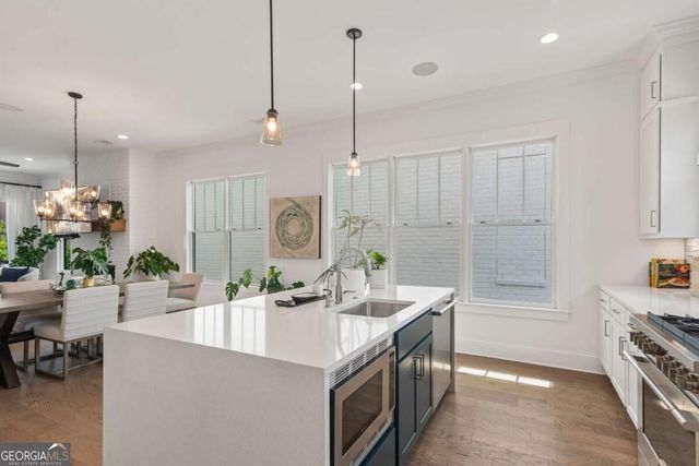 300 Villa Magnolia Lane, Alpharetta, GA 30009