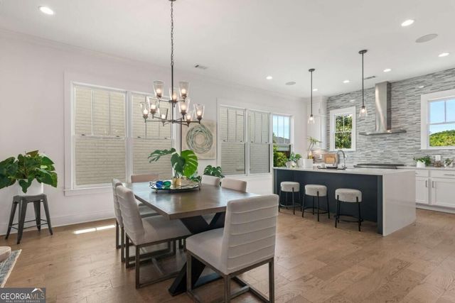 300 Villa Magnolia Lane, Alpharetta, GA 30009