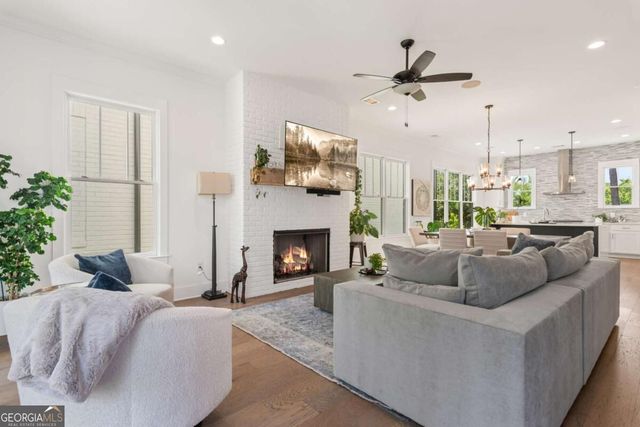 300 Villa Magnolia Lane, Alpharetta, GA 30009