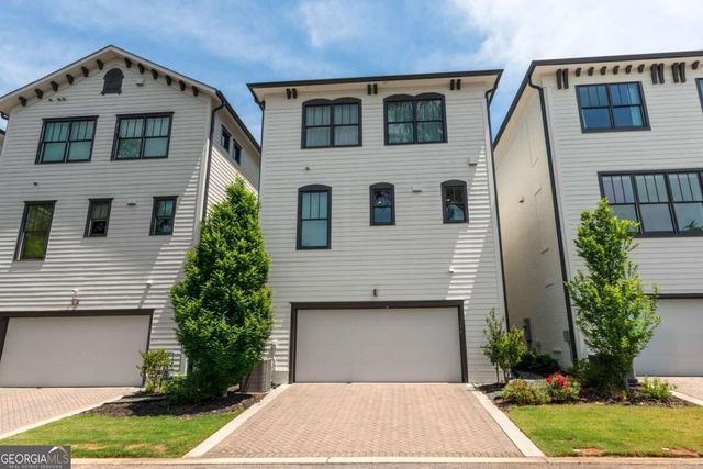 300 Villa Magnolia Lane, Alpharetta, GA 30009