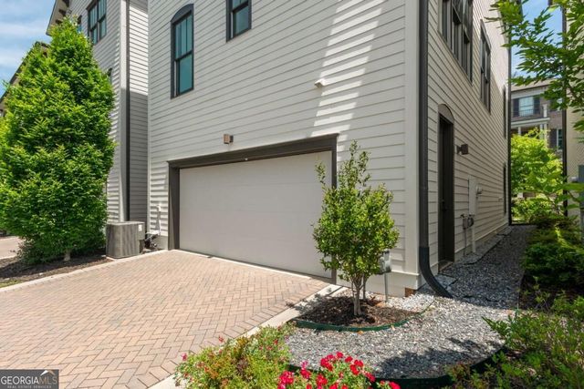 300 Villa Magnolia Lane, Alpharetta, GA 30009