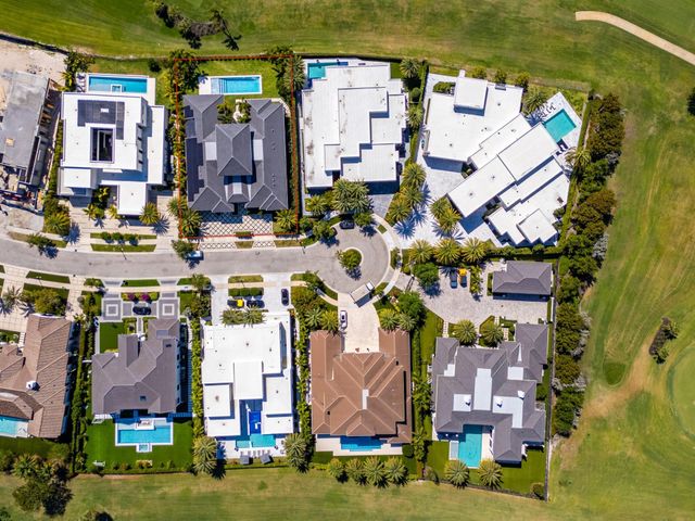 4013 Country Club Lane, Fort Lauderdale, FL 33308