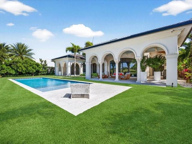 4013 Country Club Lane, Fort Lauderdale, FL 33308