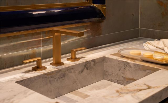 4013 Country Club Lane, Fort Lauderdale, FL 33308