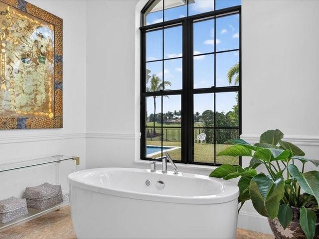 4013 Country Club Lane, Fort Lauderdale, FL 33308