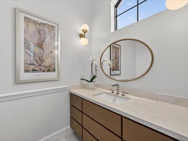 4013 Country Club Lane, Fort Lauderdale, FL 33308