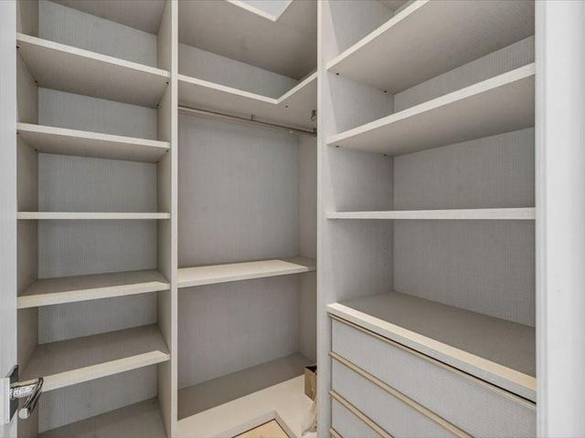 4013 Country Club Lane, Fort Lauderdale, FL 33308