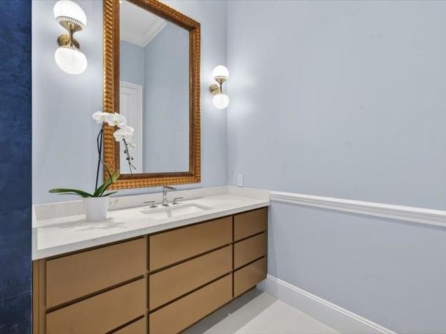 4013 Country Club Lane, Fort Lauderdale, FL 33308