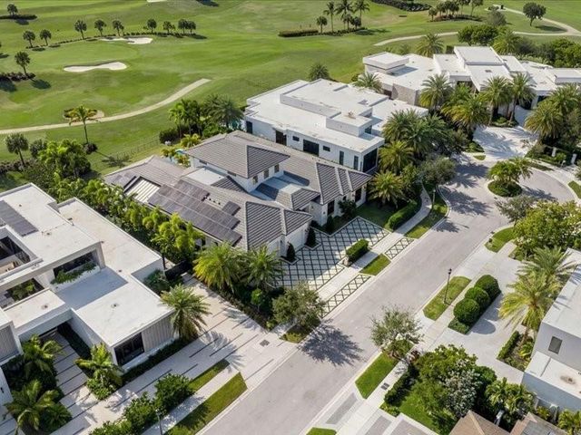 4013 Country Club Lane, Fort Lauderdale, FL 33308