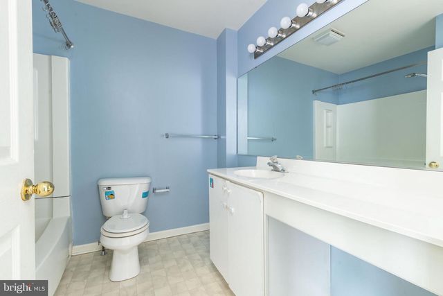 307 THYME LN, Philadelphia, PA 19128
