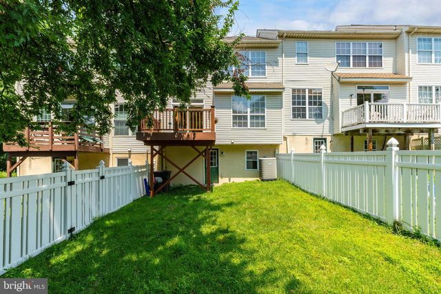 307 THYME LN, Philadelphia, PA 19128