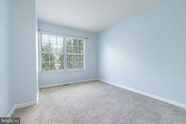 307 THYME LN, Philadelphia, PA 19128