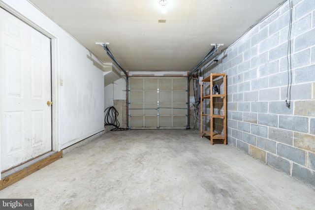 307 THYME LN, Philadelphia, PA 19128