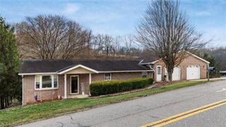 3114 Coopermill Road, Zanesville, OH 43701