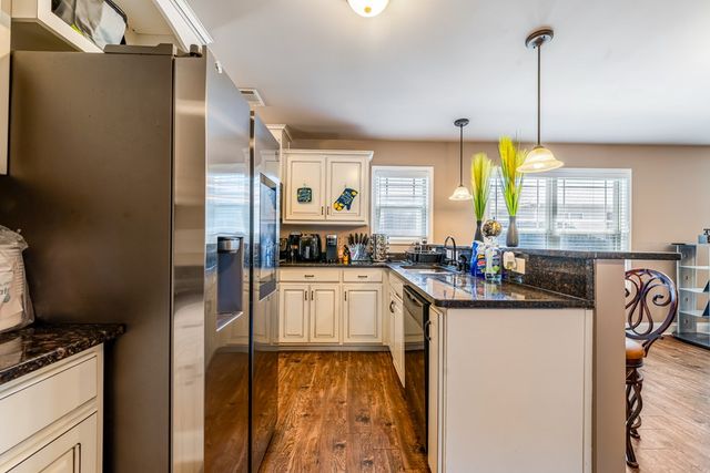 33 Hickory Heights Drive, Phenix City, AL 36870