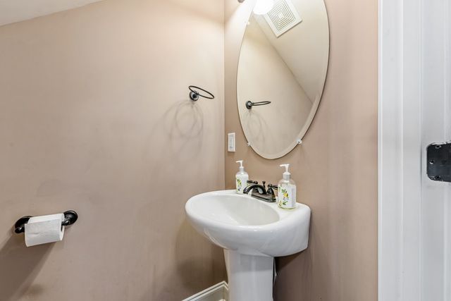 33 Hickory Heights Drive, Phenix City, AL 36870