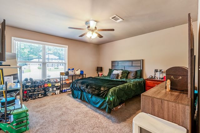 33 Hickory Heights Drive, Phenix City, AL 36870