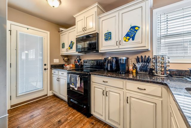 33 Hickory Heights Drive, Phenix City, AL 36870