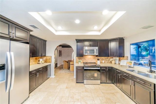 5300 Via San Jacinto, Riverside, CA 92506