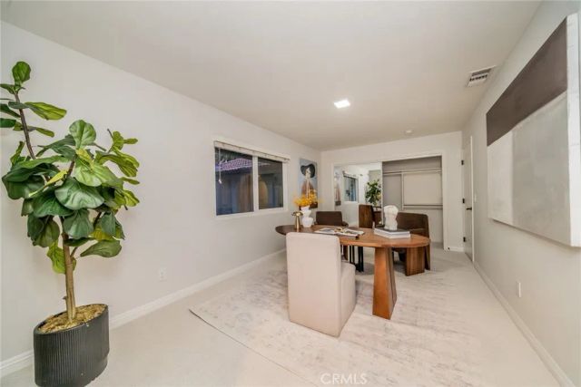 5300 Via San Jacinto, Riverside, CA 92506