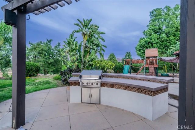 5300 Via San Jacinto, Riverside, CA 92506