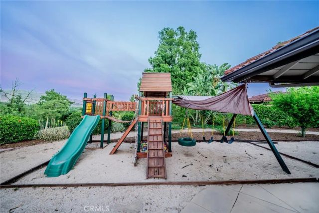 5300 Via San Jacinto, Riverside, CA 92506