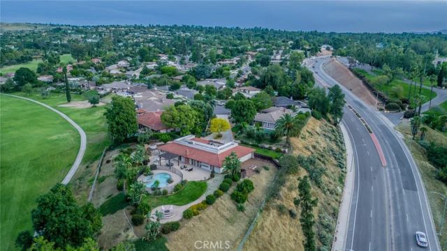 5300 Via San Jacinto, Riverside, CA 92506