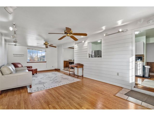 2214 11th St, Greeley, CO 80631