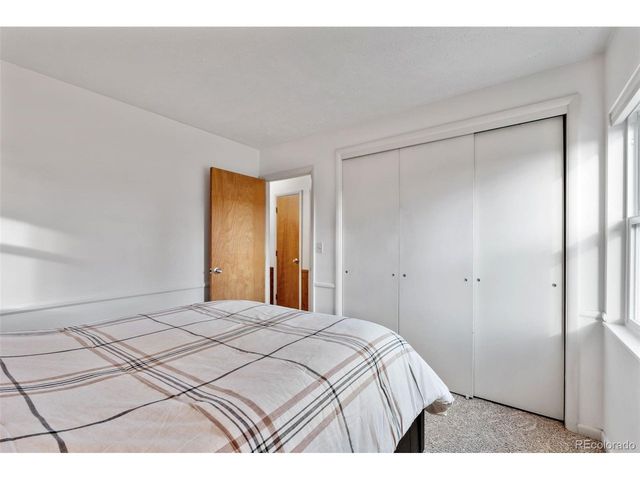 2214 11th St, Greeley, CO 80631