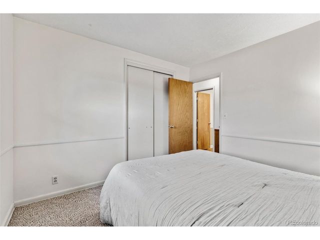 2214 11th St, Greeley, CO 80631