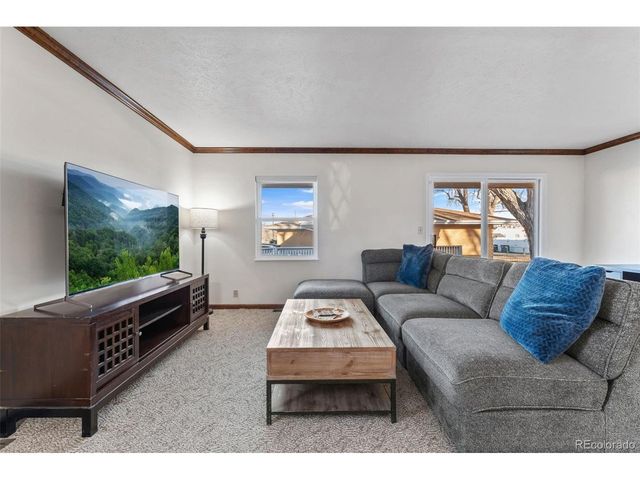 2214 11th St, Greeley, CO 80631