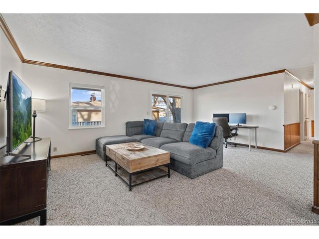 2214 11th St, Greeley, CO 80631