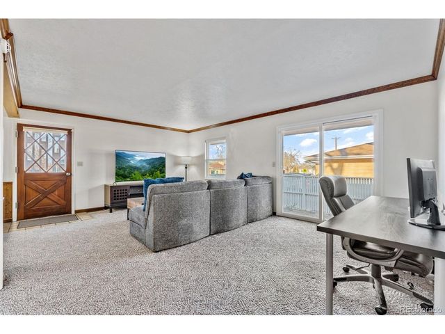 2214 11th St, Greeley, CO 80631