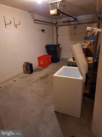 457 EPSILON DR, Wernersville, PA 19565