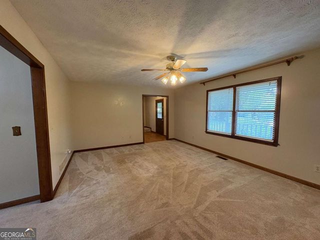 4830 Squirrel Creek Drive, Gainesville, GA 30506