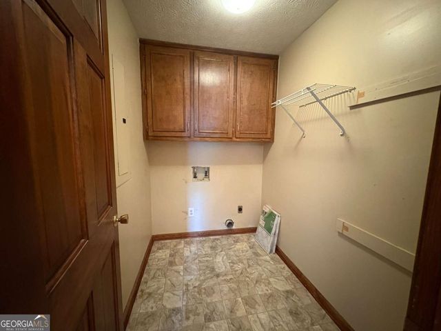 4830 Squirrel Creek Drive, Gainesville, GA 30506