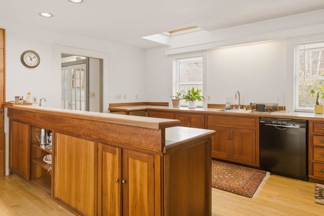 3 Elm Hill Road, Peterborough, NH 03458