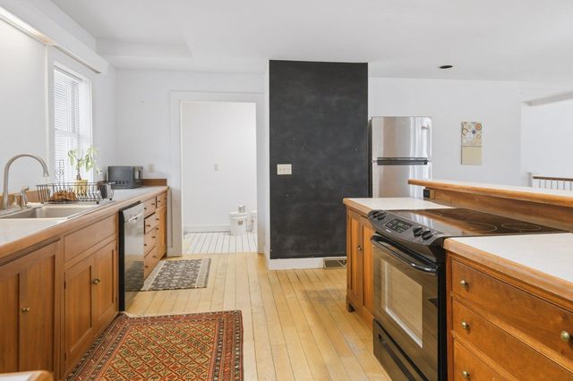 3 Elm Hill Road, Peterborough, NH 03458