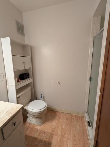 7721 N 60th STREET N, Milwaukee, WI 53223