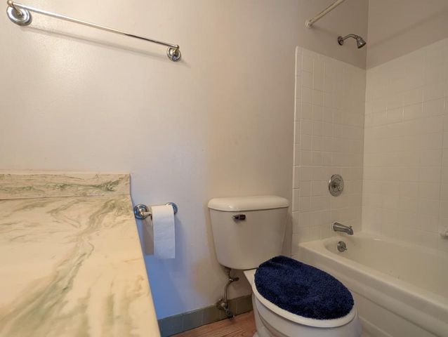 7721 N 60th STREET N, Milwaukee, WI 53223