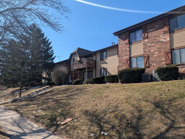 7721 N 60th STREET N, Milwaukee, WI 53223