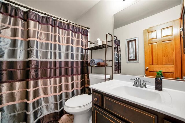 2217 Stonehaven Drive, Plainfield, IL 60586