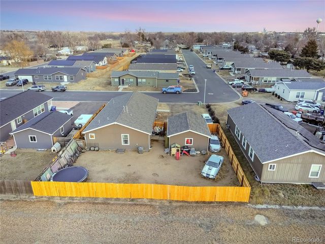 120 Juniper Cir, Log Lane Village, CO 80705