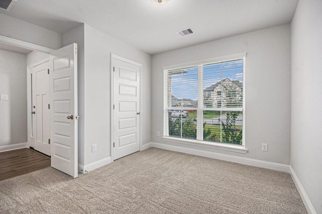 2202 Lierna Drive, Texas City, TX 77568